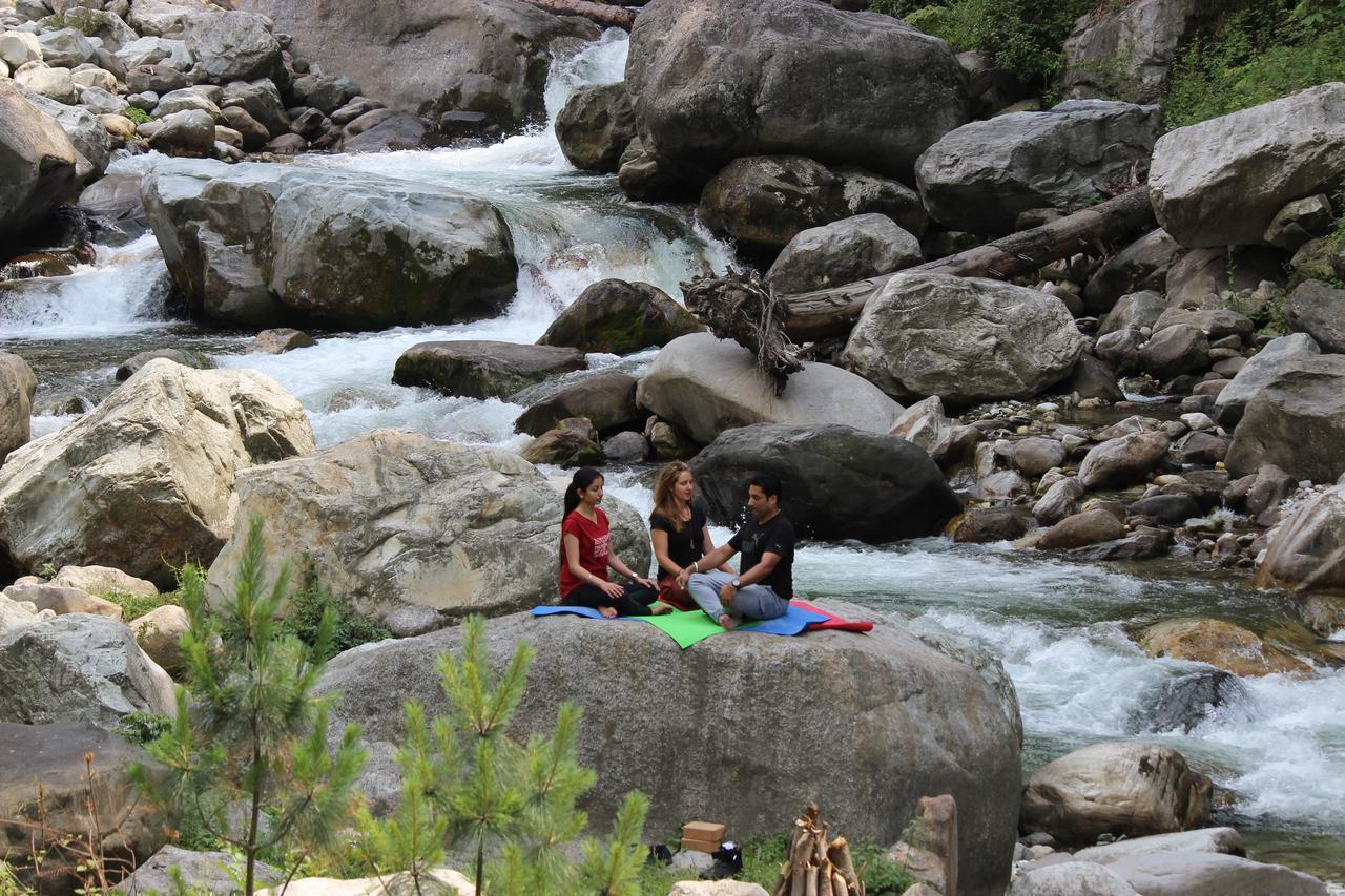 Tirthan Anglers' Retreat Banjār Buitenkant foto